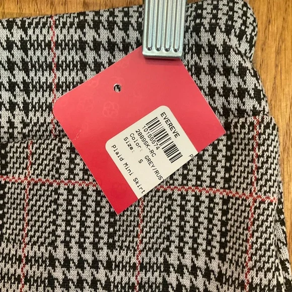 Evereve | Plaid Mini Skirt by Peyton Jensen - Picture 11 of 12
